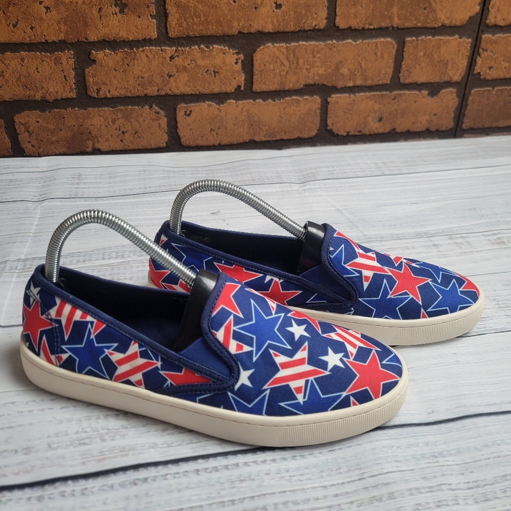 Loudmouth Vienna Canvas Slip-On Sneaker Shoe Women Size 9 M Red White Blue Stars
